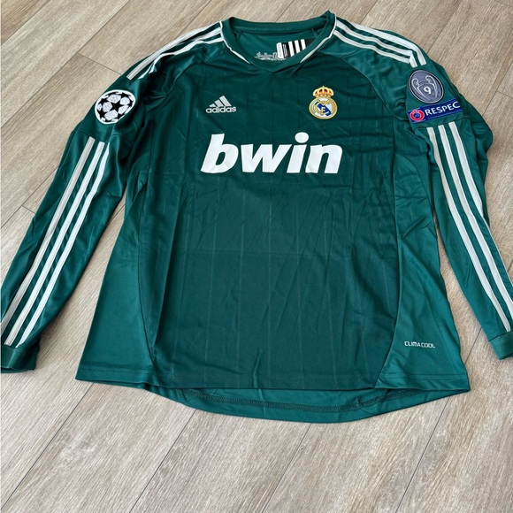 Real Madrid 2012/13 Away Retro Cristiano Ronaldo 7 - Picture 3 of 6